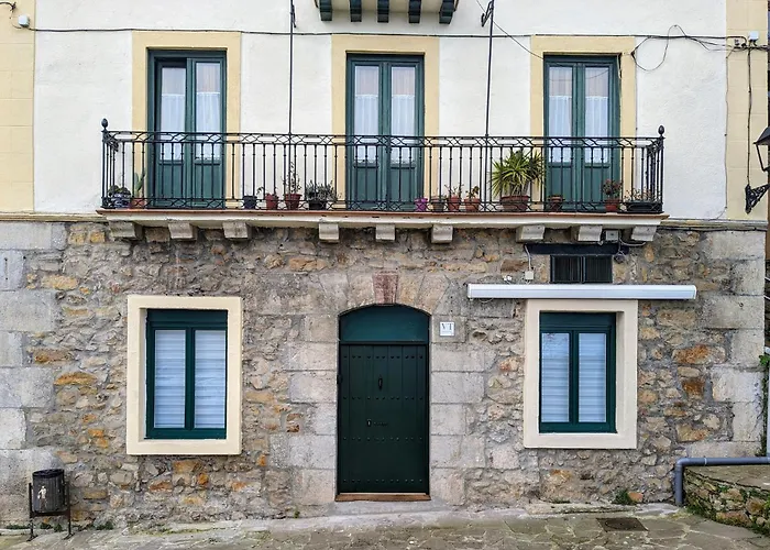 Plaza Vt * Elanchove